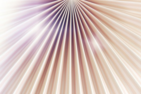 Découvrez l'élégance des éventails : style et praticité